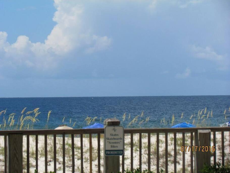 Doral 103 - Charming Beachfront / Ground Floor Condo! Gulf Shores Exterior photo
